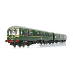 Bachmann Branchline 31-326A Class 105 2 Car Cravens DMU in BR green with speed whiskers "Cambridge/Harwich". Used. OO Gauge