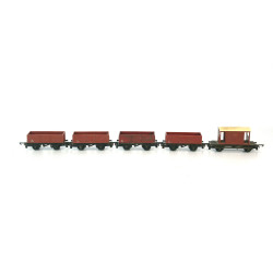 A Rake of 4 Tri-ang TT T176 Open Wagons + Brake Car TT Gauge USED