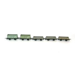 A Rake of 5 Tri-ang TT Steel Wagons. TT Gauge USED