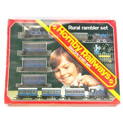 Hornby R174 Rural Rambler Box Set. . Used. OO Gauge
