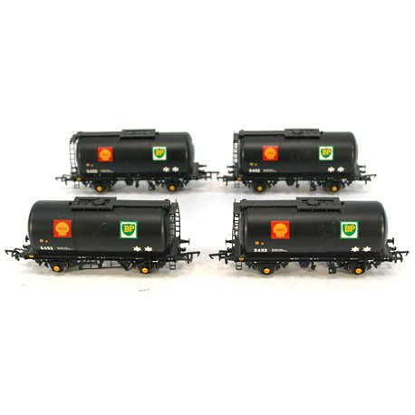 4 X Bachmann 37-582D BR 45T TTA Tank Wagon 'Shell BP' Black. Used. OO Gauge 
