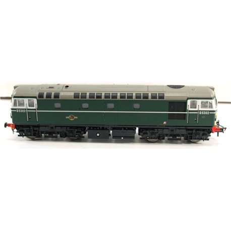 Heljan 26641 BR Class 26/0 D5302 Green Small Yellow Panels. DCC + Sound Fitted. Used. OO Gauge 