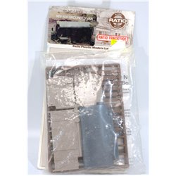 A Selection of unfinished rail-related plastic Kits in OO Gauge . Used. OO Gauge 