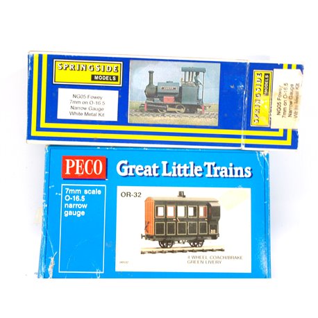 A Pair of 0-16.5 Narrow Gauge white Metal Kits. Used. 0-16.5 Gauge 