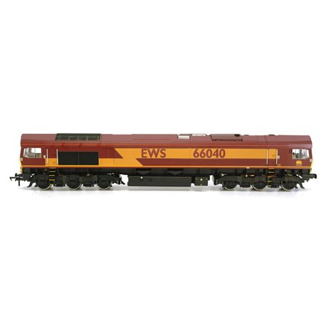 Bachmann 32-733DS Class 66 66040 in EWS livery - DCC sound fitted . Used. OO Gauge 