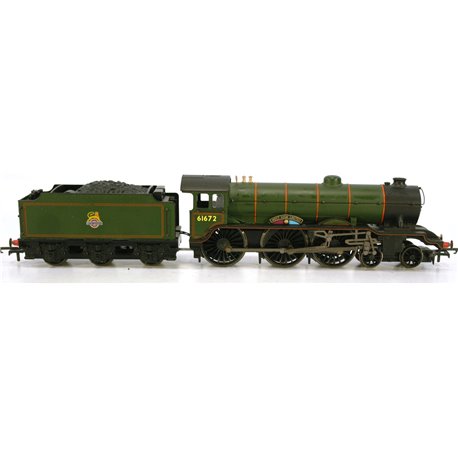 Hornby R1214 Class B17 "West Ham United" in BR green- Railroad Range DCC Fitted . Used. OO Gauge 
