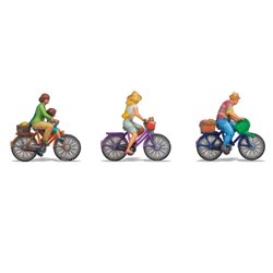 Cyclists (3) 3D Figure Set
