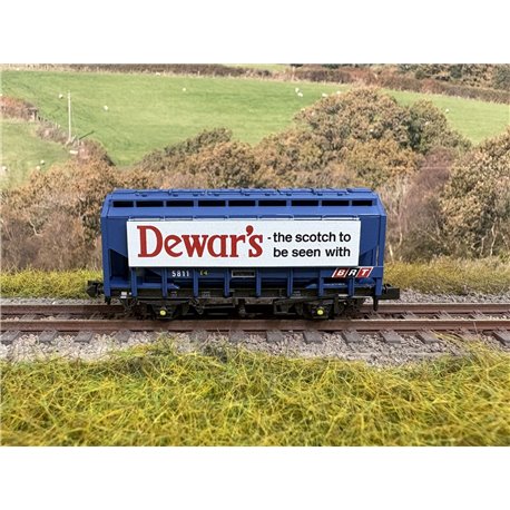 PECO 35t Grain Hopper - Dewar's No. 5811