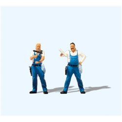 Window Cleaners (2)