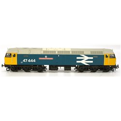 Bachmann Branchline 31-660A Class 47/4 47444 "University of Nottingham" in BR large logo blue. Dcc Fitted . Used. OO Gauge 