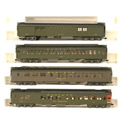 Rivarossi 6915 1920's Santa Fe Coach Set . Used. HO Gauge 