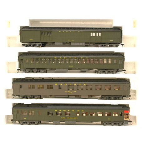 Rivarossi 6915 1920's Santa Fe Coach Set . Used. HO Gauge 