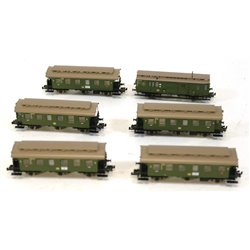 Fleischmann 8070, 872 and 873 Passenger Coaches with Load Bar of the German DB . Used. N Gauge 