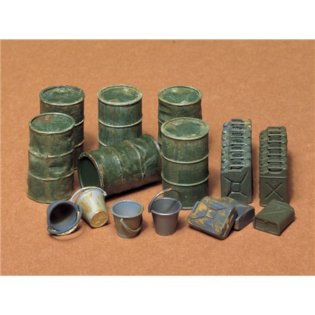 Jerry Cans Set