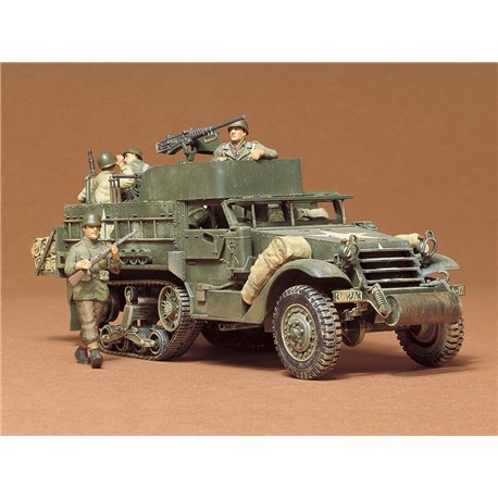 1/35 U.S. Armoured Personnel Carrier M3A2 Half-Track
