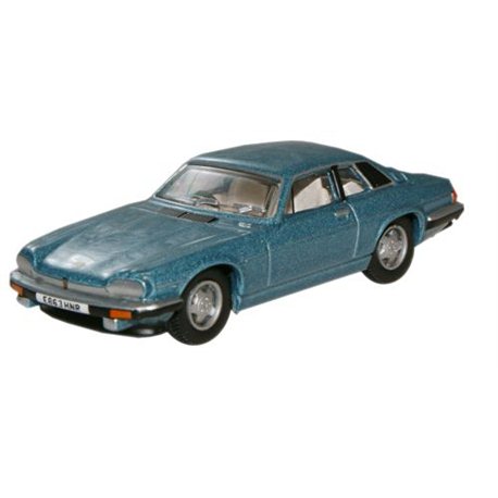 ARTIC BLUE JAGUAR XJS