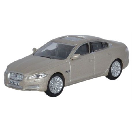 Jaguar XF Saloon Cashmere